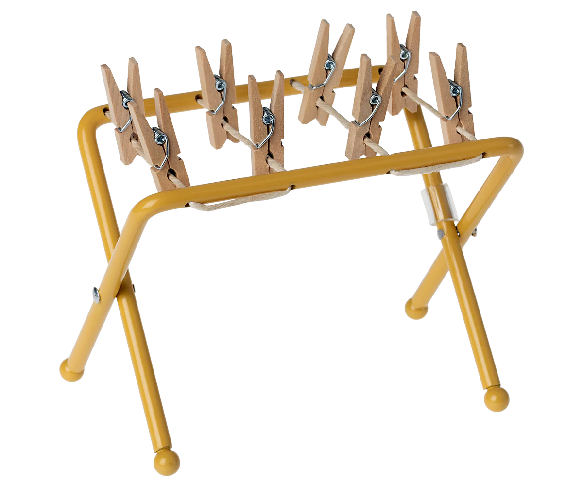 Clothes rack, mouse
