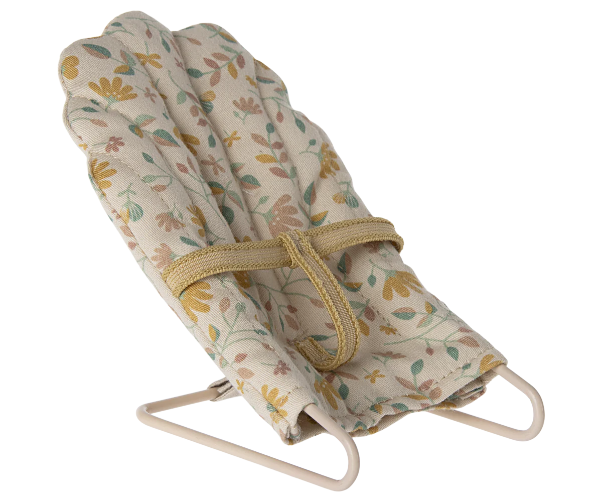Babysitter, Mikro