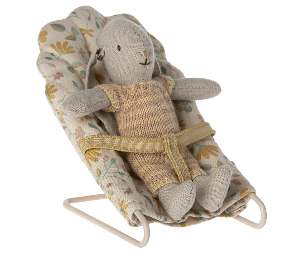 Babysitter, Mikro