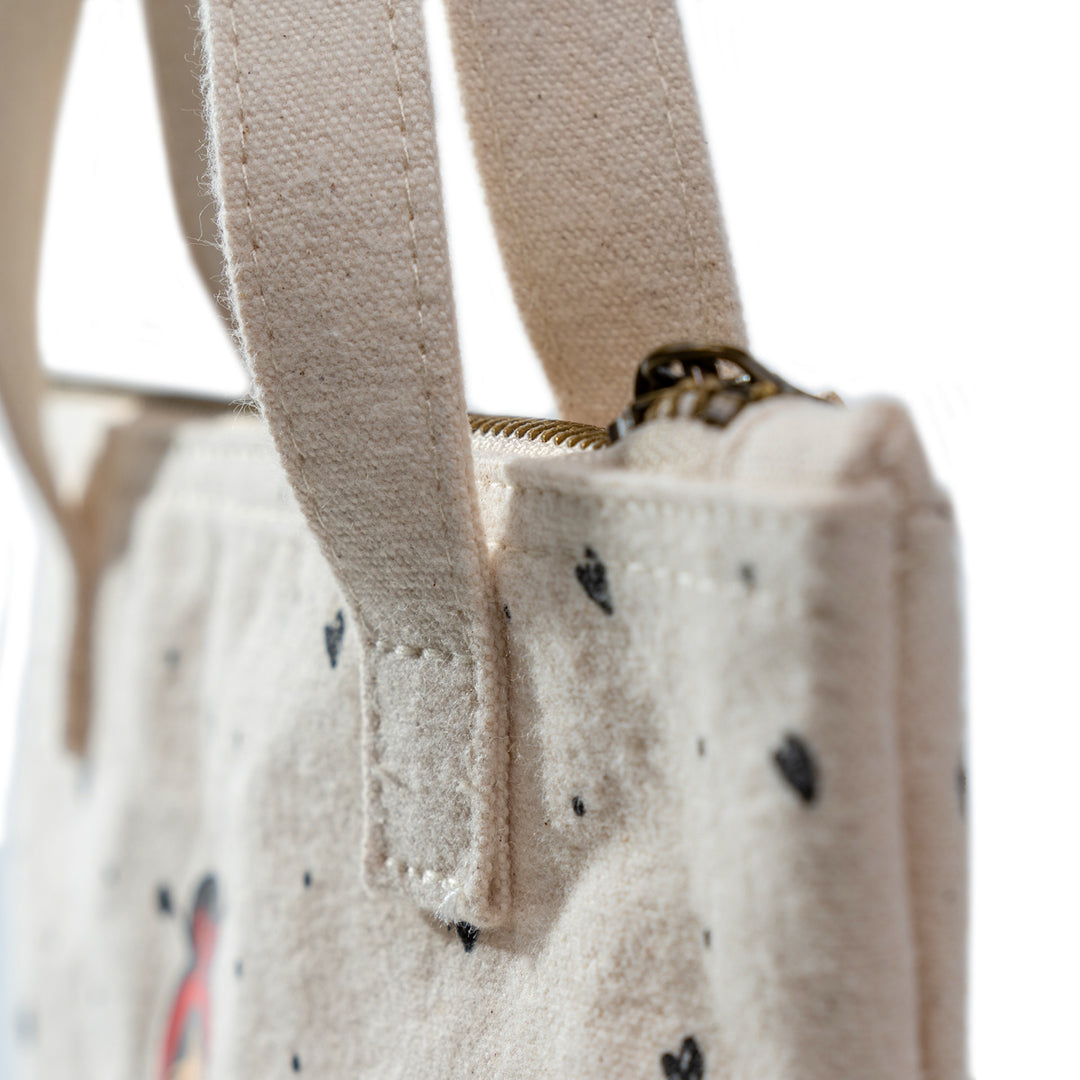 Cosmetic bags for children