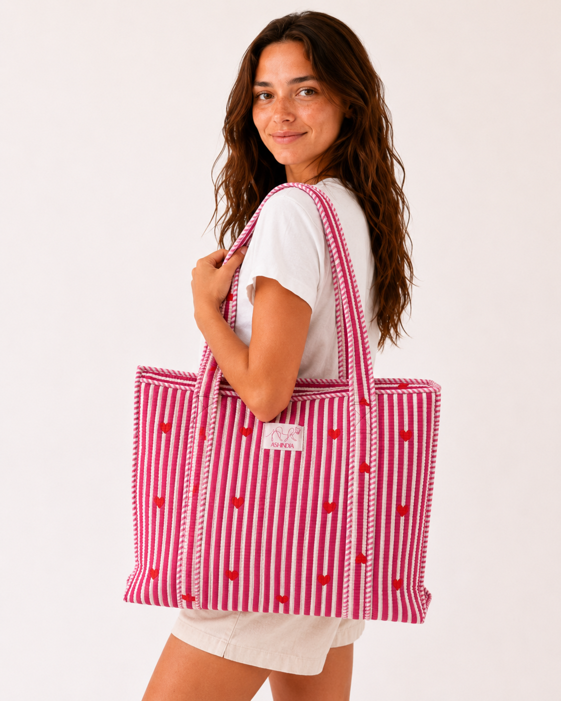 Tasche aus gesteppter Baumwolle - Pink/Weiß gestreift mit Herzen